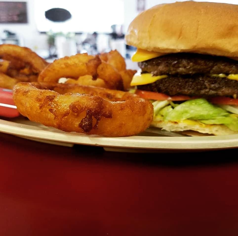 Tammy Lou's Cafe