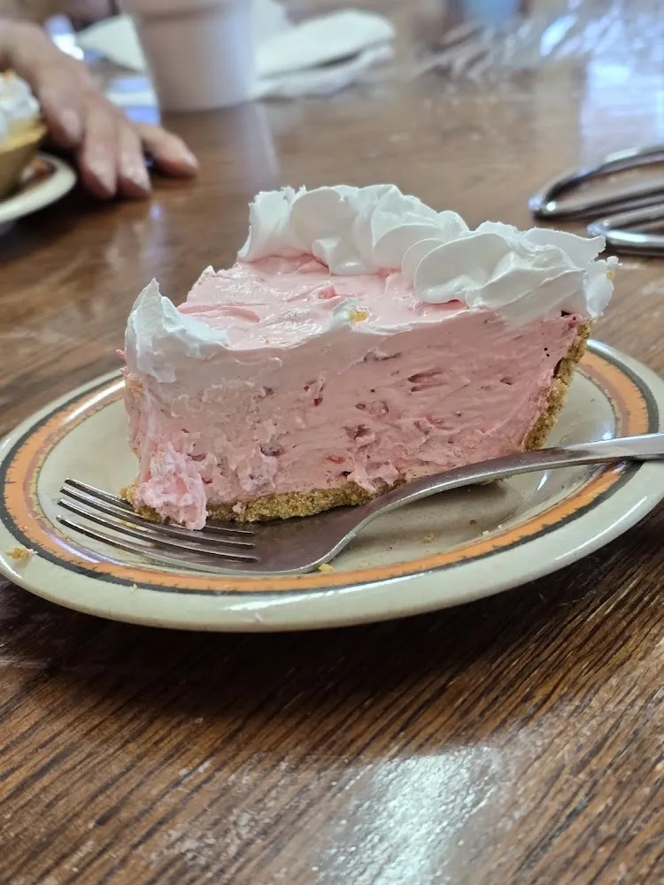 Sugar Free Strawberry Icebox Pie